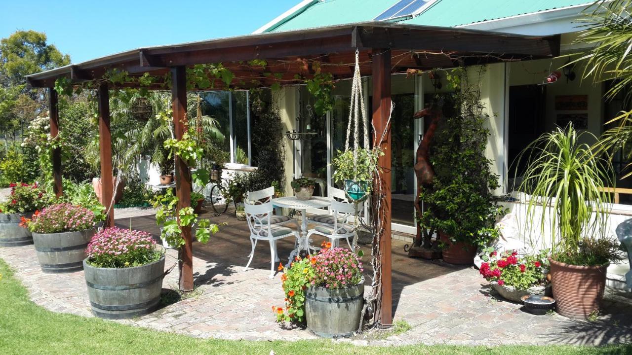 Frog Song Suite The Crags Exterior foto